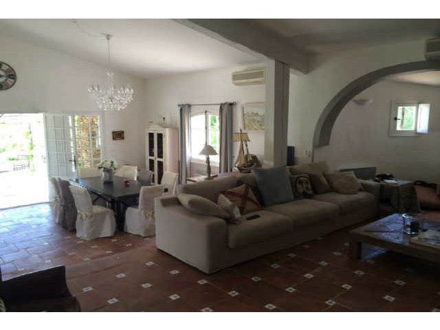  Location Vacances Villa T6 