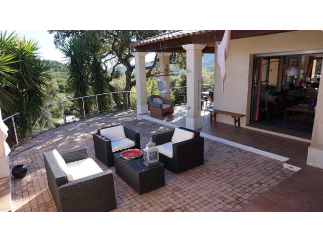  Location Saison Villa Roubauds 