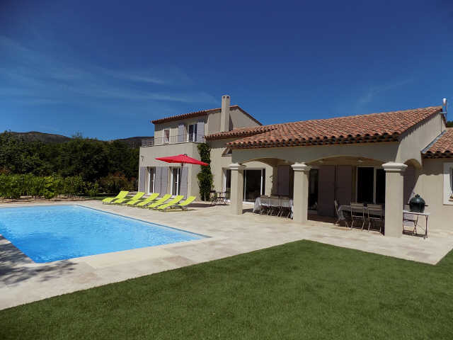  Villa neuve 4 ch au calme 