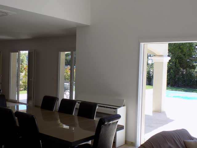  Villa neuve 4 ch au calme 