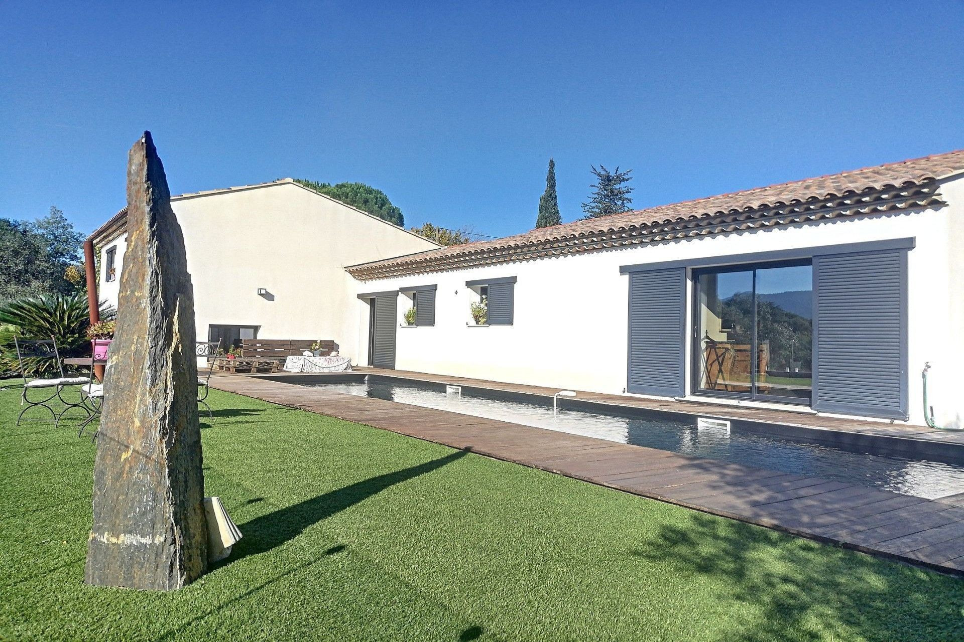 Maison-Villa - Le Plan-de-la-Tour