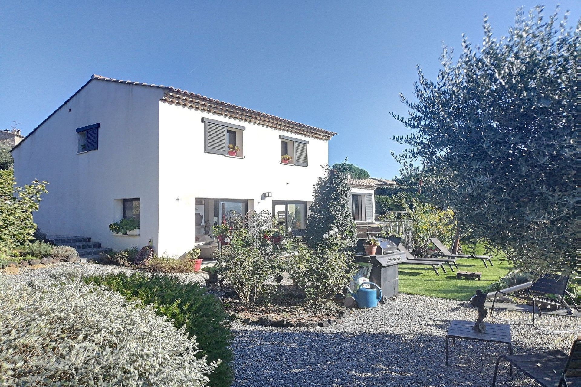 Maison-Villa - Le Plan-de-la-Tour