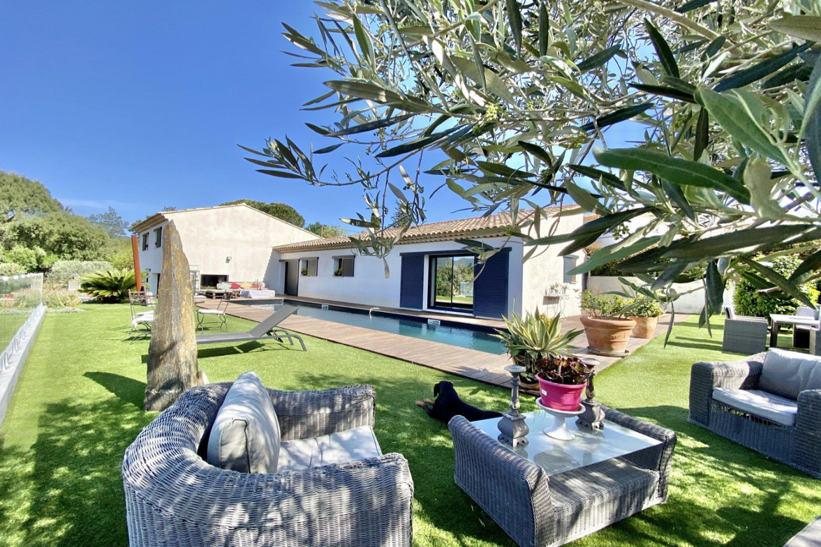 Maison-Villa - Le Plan-de-la-Tour