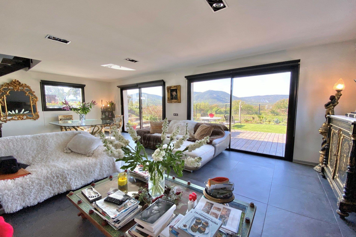 Maison-Villa - Le Plan-de-la-Tour